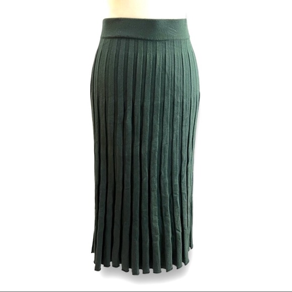 A NEW DAY Forest Green pleated knit Maxi Skirt SZ M - Picture 3 of 9